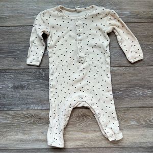 Q by Quincy Mae 3-6M Polkadot Romper